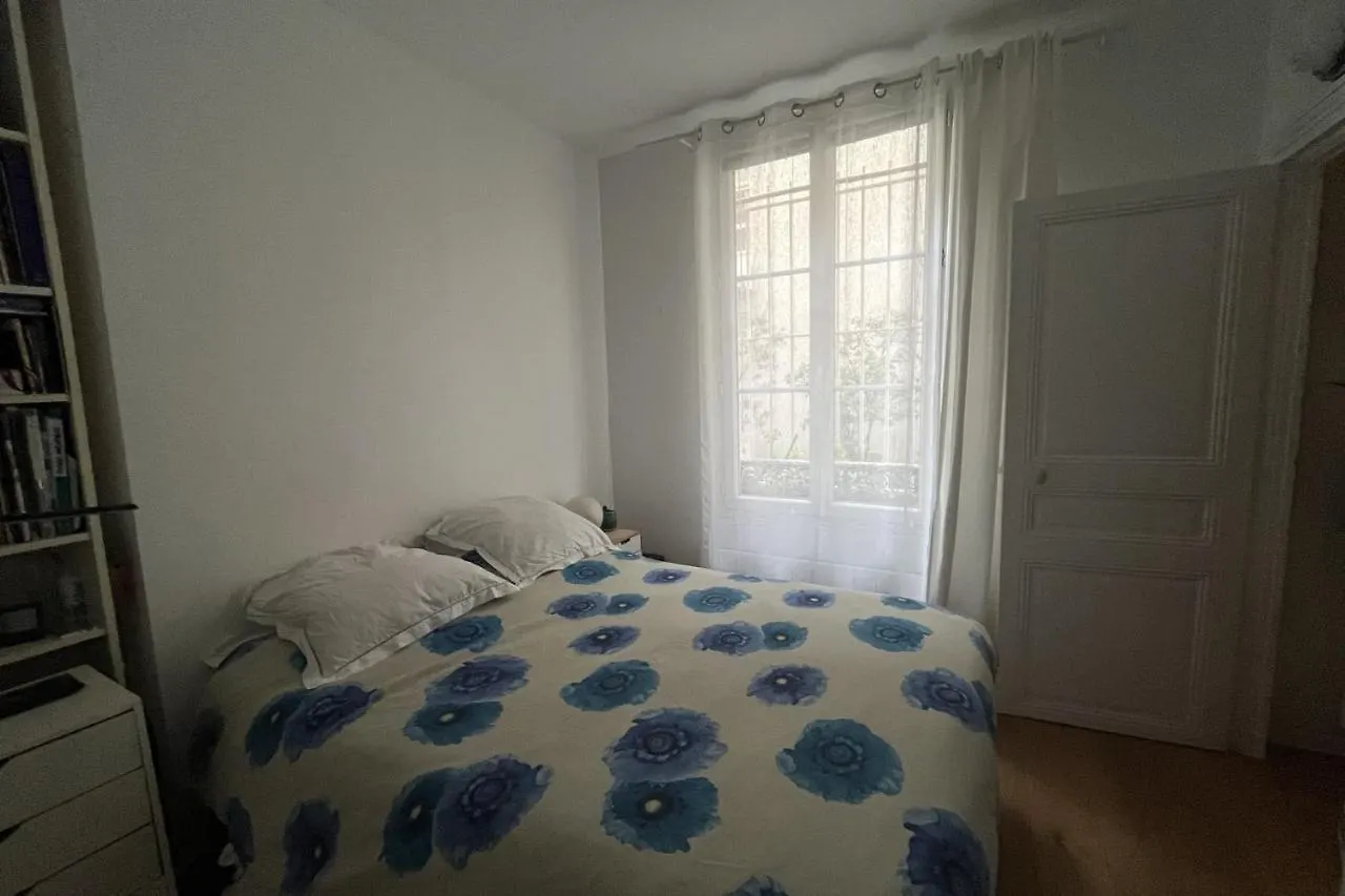 Charming Apartment In The Heart Of Paris France